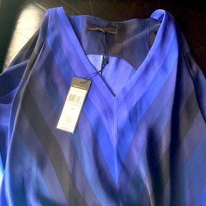 BCBG MAXAZRIA brand new beautiful shades of blue silky tunic.
